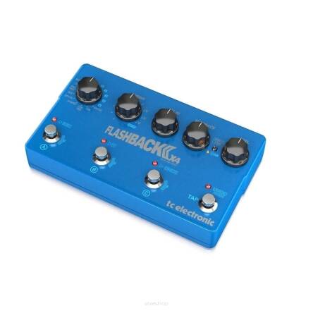 TC Electronic Flashback 2 X4 Delay Efekt typu delay